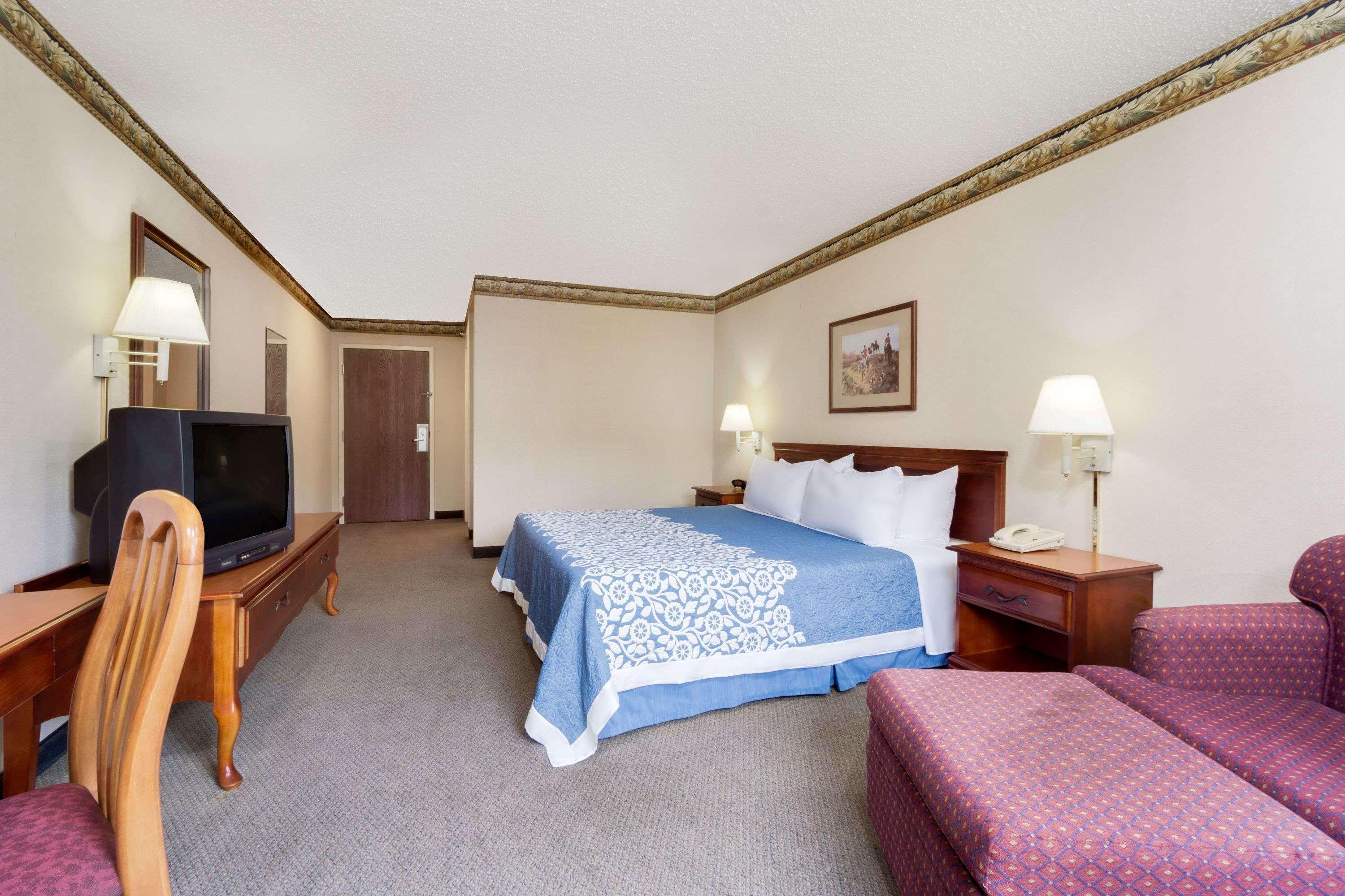 Magnuson Hotel West Liberty Εξωτερικό φωτογραφία