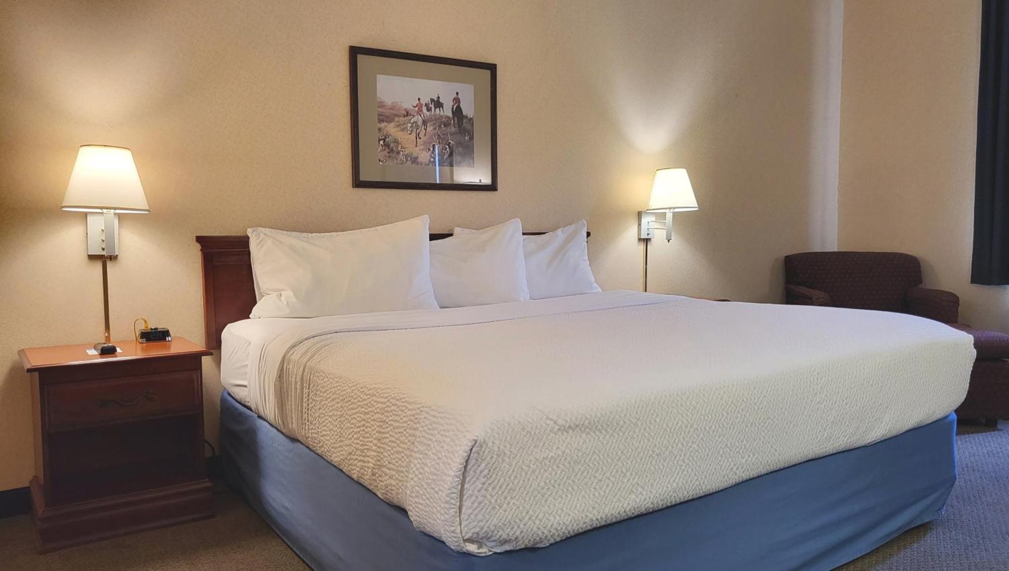 Magnuson Hotel West Liberty Εξωτερικό φωτογραφία