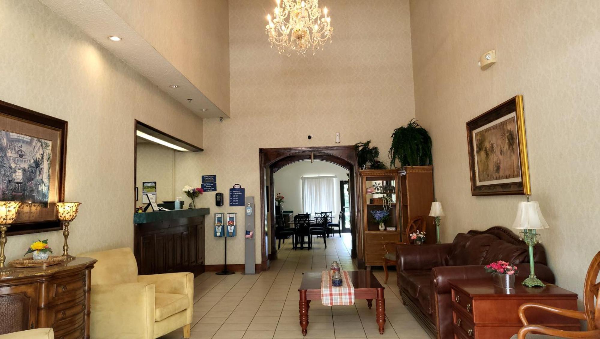 Magnuson Hotel West Liberty Εξωτερικό φωτογραφία